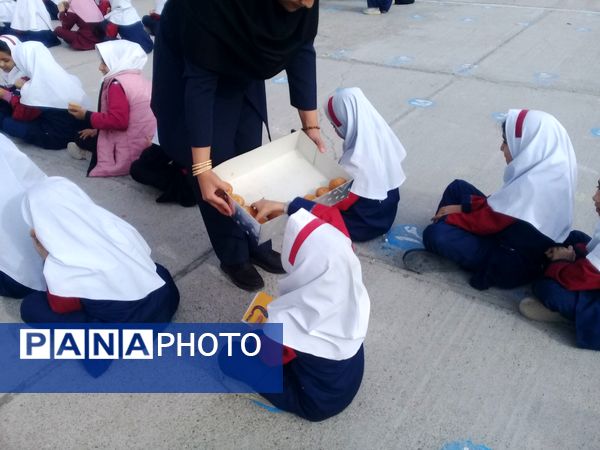 جشن میلاد امام زمان(عج)در دبستان توحید 