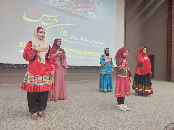 گردهمایی مشاوران مدارس قم