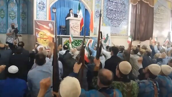 حضور مردم غیور خرم آباد در راهپیمایی و نماز جمعه خشم و نصر