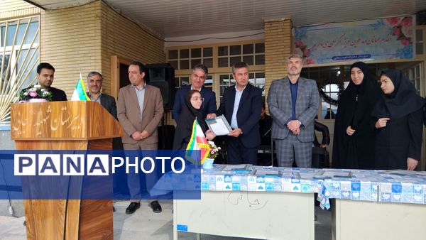 جشن جوانه‌ها در مدرسه دخترانه شهید رجایی اهر