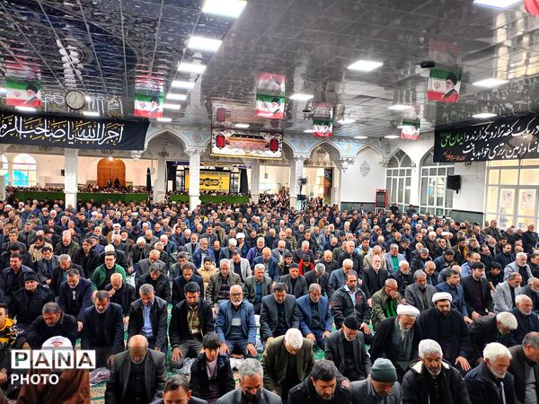 نماز جمعه در شهرستان کاشمر 