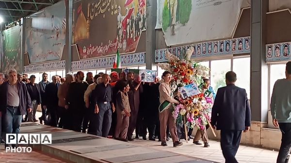 تشییع پیکر جانباز شهید «حاج سیامک حسین پناه اقدم» در مرند 