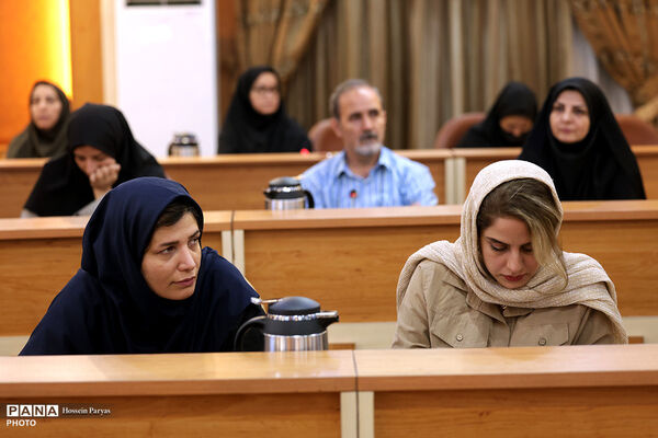 نشست خبری معاون فناوری و نوآوری وزارت علوم ، تحقیقات و فناوری 