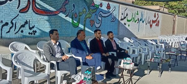 مدرسه اندیشه سامان میزبان المپیادی پرشور 