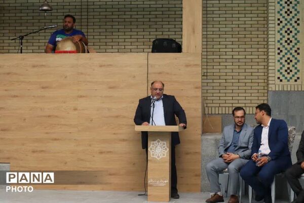 افتتاح ۶ پروژه عمرانی و خدماتی در زرقان