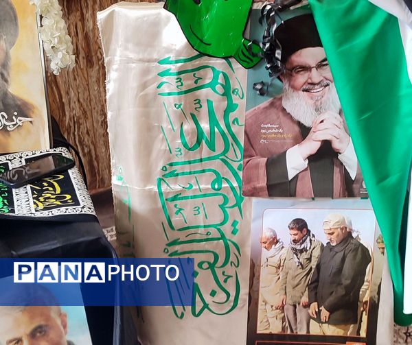 مراسم گرامیداشت شهدای مقاومت در دبیرستان گلشن آزادی مشهد