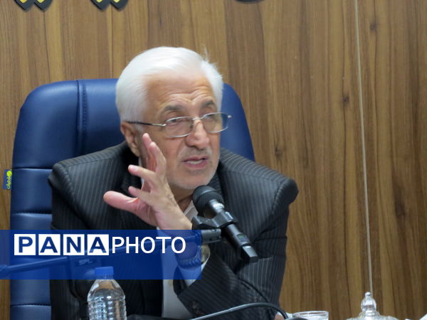 برگزاری جلسه پروژه‌های نهضت ملی توسعه عدالت در فضاهای آموزشی