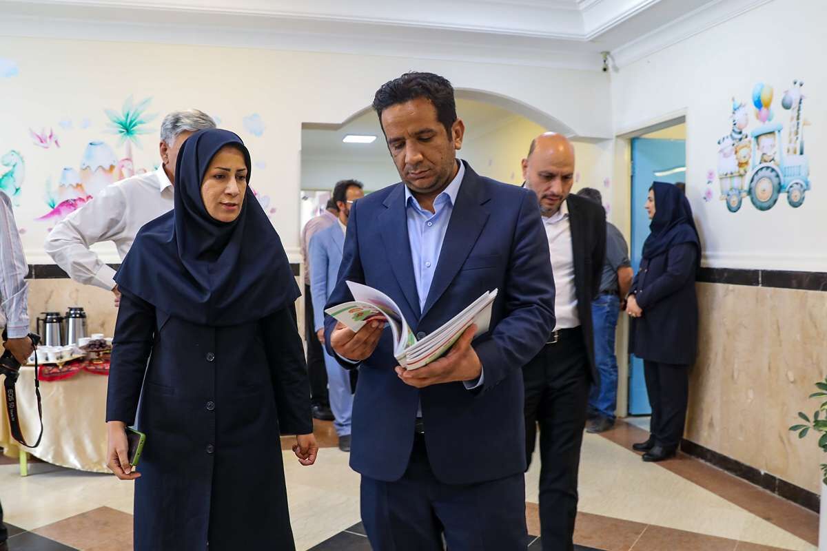 بازدید مدیرکل آموزش‌وپرورش کرمان از مجتمع آموزشی «اندیشه هوشمند ارگ»