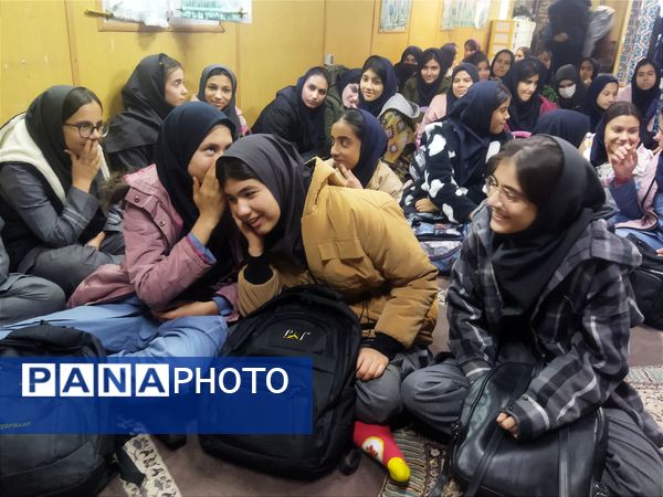 اردوی تمشک، تجربه‌ای متفاوت از کانون امید