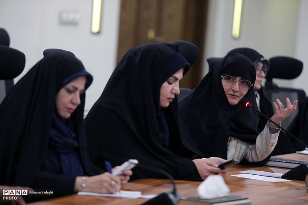  نشست فعالان و مجموعه‌های مردمی تربیت با معاون پرورشی و فرهنگی وزارت آموزش و پرورش