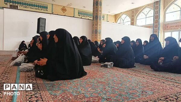 جلسه توجیهی خادمان مسجد جمکران در آستانه تشییع پیکر آقای شهید ایران