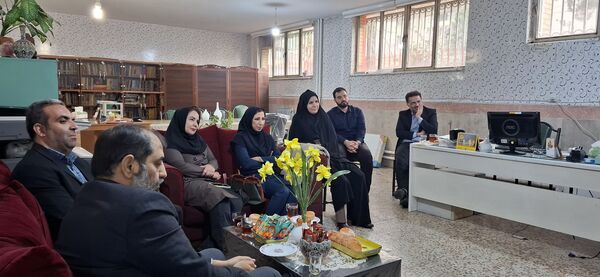 بازدید اعضای قطب کشوری انرژی‌های نوین از قطب استانی شهرستان‌های تهران