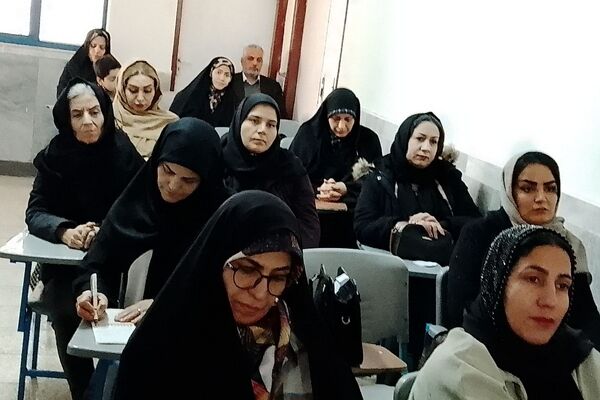 همایش آموزش خانواده در آموزشگاه جدلی ناحیه دو شهرری 