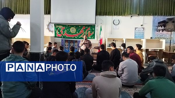 مراسم میلاد حضرت مهدی (عج) در دبیرستان شاهد ابوذر غفاری نیشابور 