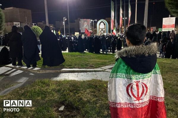  اجتماع باشکوه دانش‌آموزان پیشوا در میثاق با آرمان‌های رهبر شهید