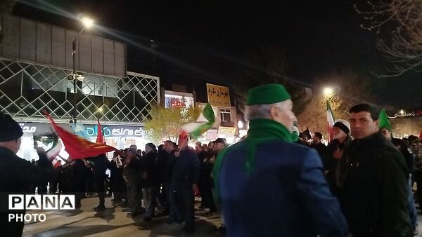 دسته های عزاداری شبانه در تجمع شهرستان نیشابور 