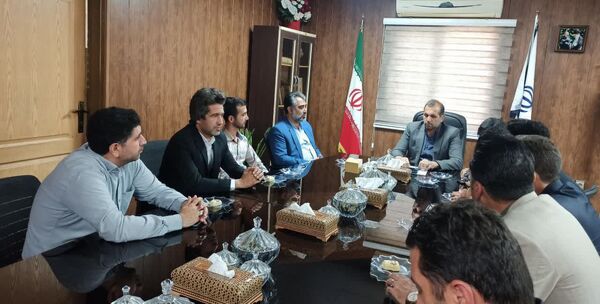 دیدار مسئولان شهرستان قرچک با فرماندار شهرستان قرچک به‌مناسب هفته دولت 