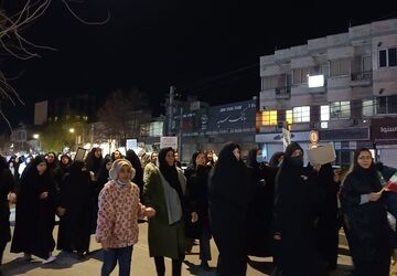 از شب های لرستان فریاد دایه دایه به گوش می‌رسد 