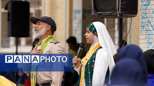 همایش استانی «وطن‌یار» در مدرسه کوثر اراک با حضور قائم‌مقام سازمان دانش‌آموزی کشور
