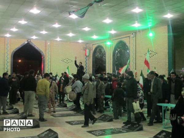نماز پر فضیلت استغاثه امام زمان (عج) در شهر کیان 