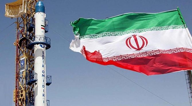 شکوه پرتاب موفق سه ماهواره ایرانی از زبان شهروندان