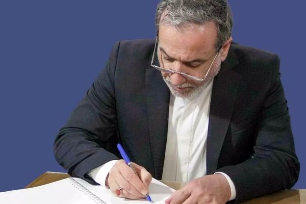 عراقچی: ایران برای توافق بر پایه احترام و منفعت متقابل آماده است