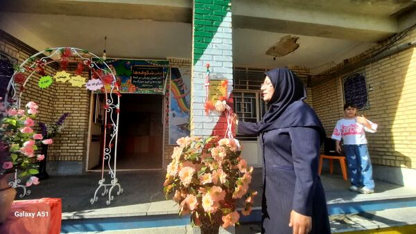 مراسم جشن شکوفه‌ها در شهرستان دهلران 
