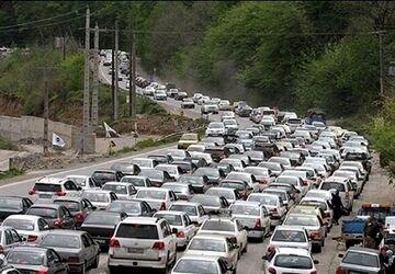 ترافیک سنگین در محورهای چالوس و آزادراه تهران-شمال