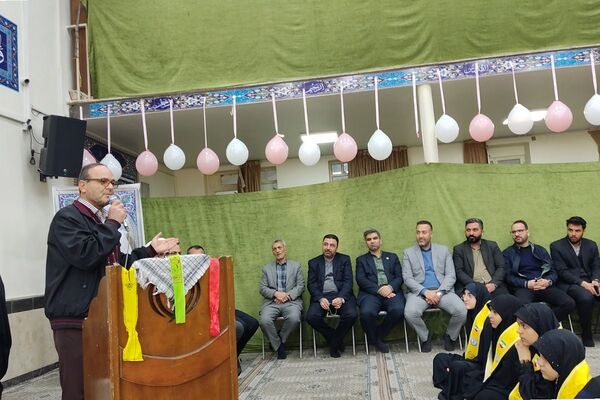 اختتامیه اعتکاف دانش‌آموزی رباط‌کریم با حضور مسئولان