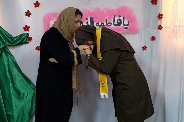 گرامیداشت روز مادر در مدارس اسلامشهر