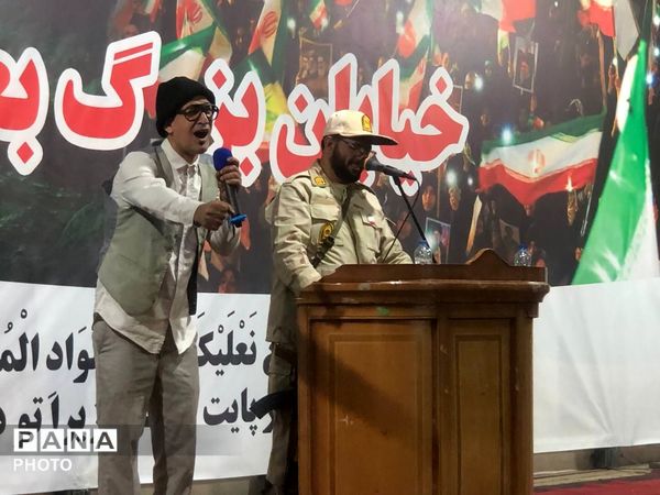 از تجمع تا ایستادگی؛ حضور مردم در چهارراه بعثت برای دفاع از ایران
