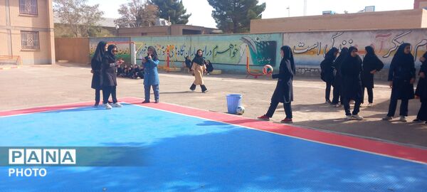 دبیرستان کوثر میزبان طرح زنگ تفریح پویا
