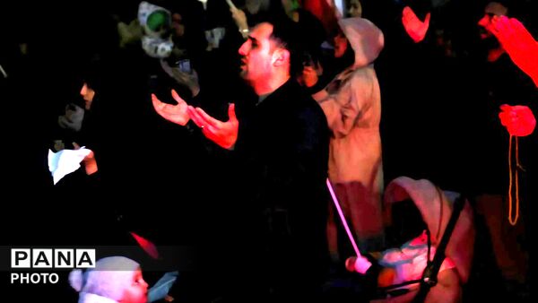 خروش مردم شریف فردیس در راهپیمایی هر شب 