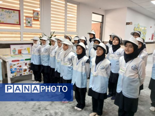 افتتاحیه اتاق بهداشت دبستان امام حسین(ع)