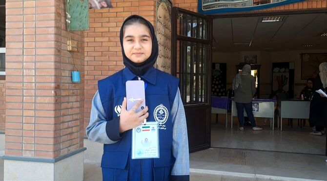 از خانه تا مدرسه؛ هیجانِ روزِ کارنامه بعد از تعطیلی‌های ناخواسته در دبستان عارف 