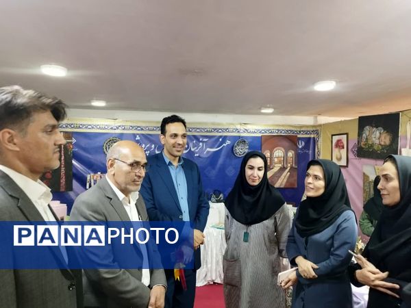  شانزدهمین نمایشگاه صنایع دستی یزد