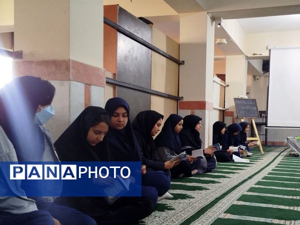 هیئت هفتگی در دبیرستان محمود اژدر افشار طرقبه