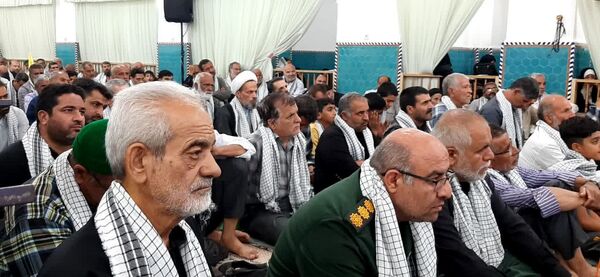 تجمع مردم اردکان در پی‌شهادت شهید سیدحسن نصرالله در پایگاه انقلاب اردکان مسجد کشکنو