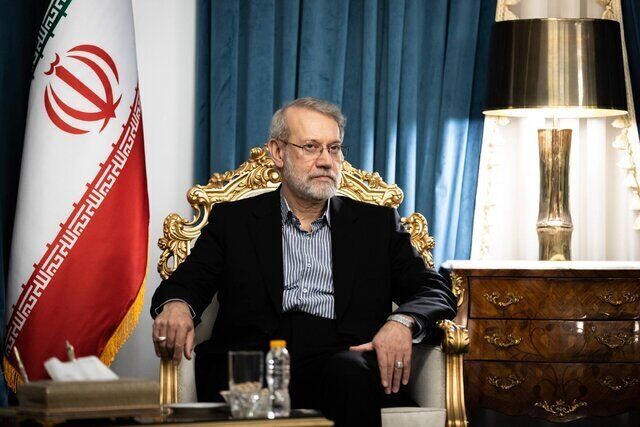 رایزنی لاریجانی با نخست وزیر قطر درباره آخرین تحولات منطقه