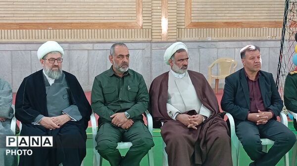 افتتاحیه المپیادهای ورزشی درون‌مدرسه‌ای در شهرستان بن
