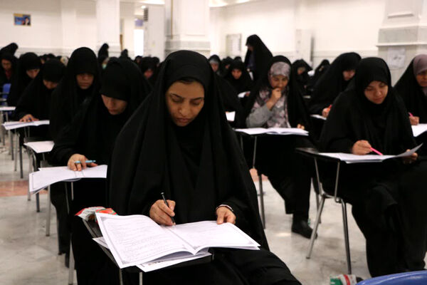 آزمون ورودی داوطلبین حوزوی سطوح ۳ و ۴ جامعه الزهرا(س)