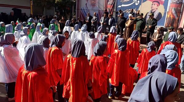 دانش‌آموزان امروز، ادامه‌دهندگان راه آگاهی و آزادگی دیروز
