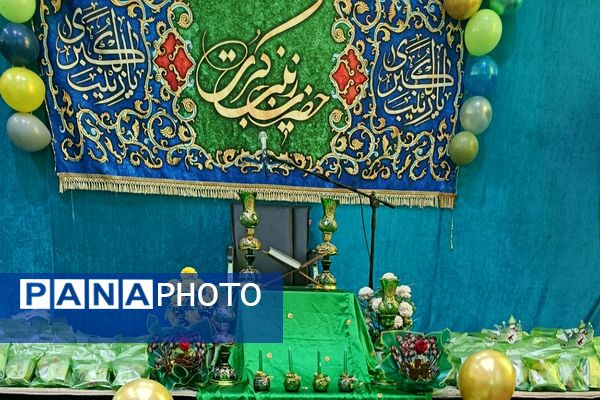 جشن قرآن دانش‌آموزان دبستان دکتر اکبری باقرشهر 