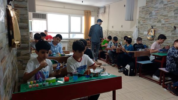 مدرسه راهی برای آینده روشن