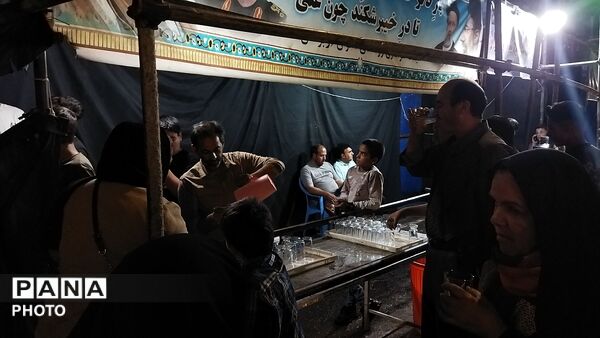 موکب شهدای روستای آهوان در نود و هشتمین شب از اجتماعات مردمی 
