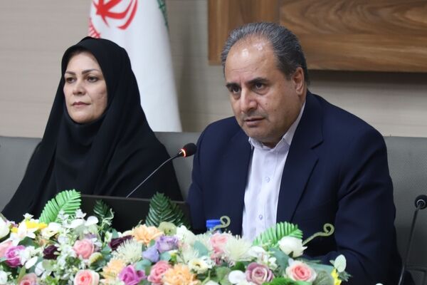 جایگاه هویت‌ساز دختران در مدارس و جامعه تبیین شود