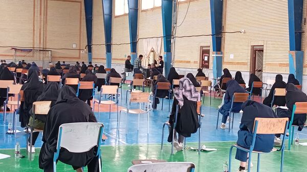 آزمون ورودی نهم به دهم مدارس سمپاد و نمونه دولتی در شهر بن