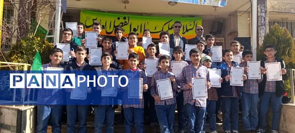  نواختن زنگ انقلاب در دبستان حضرت ابوالفضل(ع)2