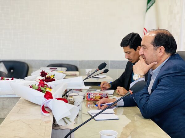 جلسه هم‌اندیشی وتجلیل از خبرنگاران ویژه دختران خبرنگار پانا درسطح شهرستان
