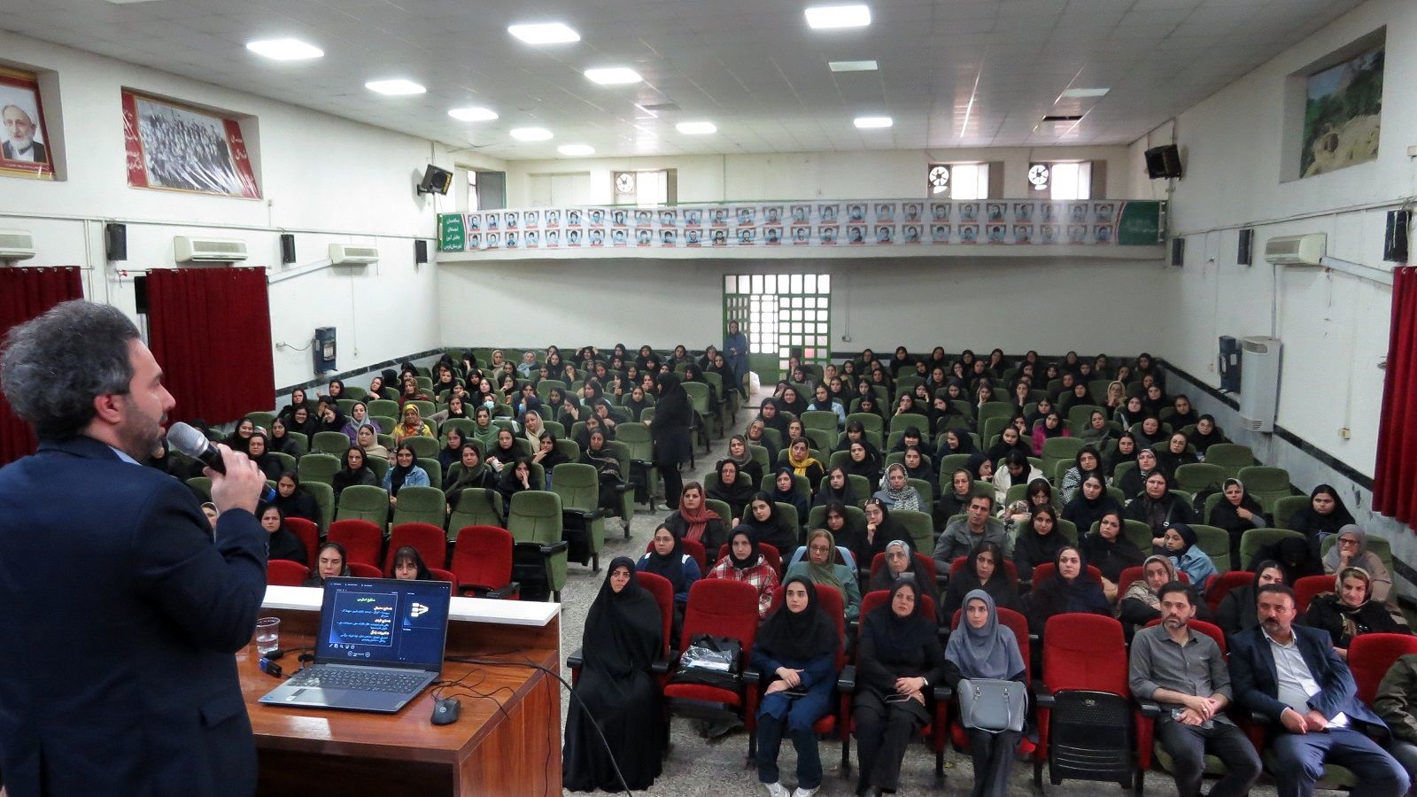 آموزش و پرورش با کمک دستگاه‌های مرتبط آسیب‌های حوزه دانش‌آموزی را می‌کاهد